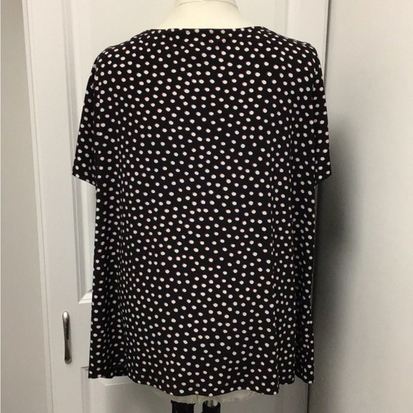 Liz Claiborne Career Woman Pleated Scoop Neck Polka Dot Blouse, Black, sz 3X - Picture 9 of 10